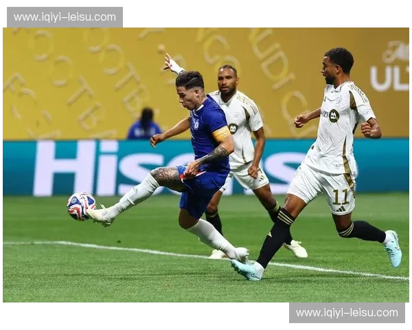 伤愈复出即献助攻 恩佐·费尔南德斯在切尔西体系作用不减 伤愈复出即献助攻 恩佐·费尔南德斯在切尔西体系作用不减